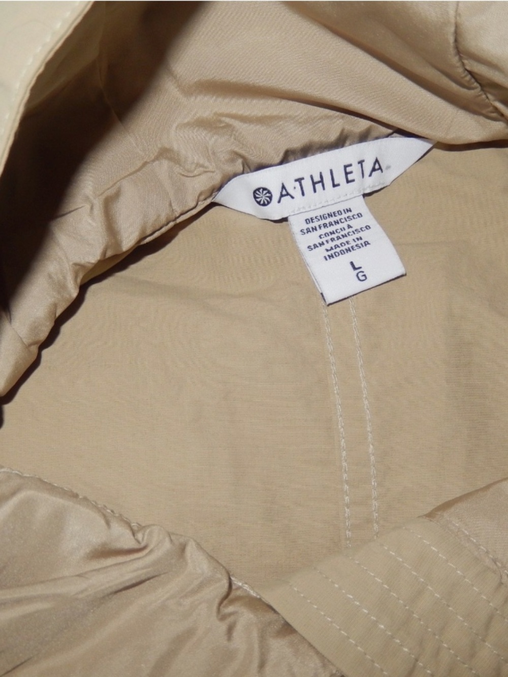 Athleta Everywhere Tan Anorak Hooded Jacket L New - Picture 4 of 8